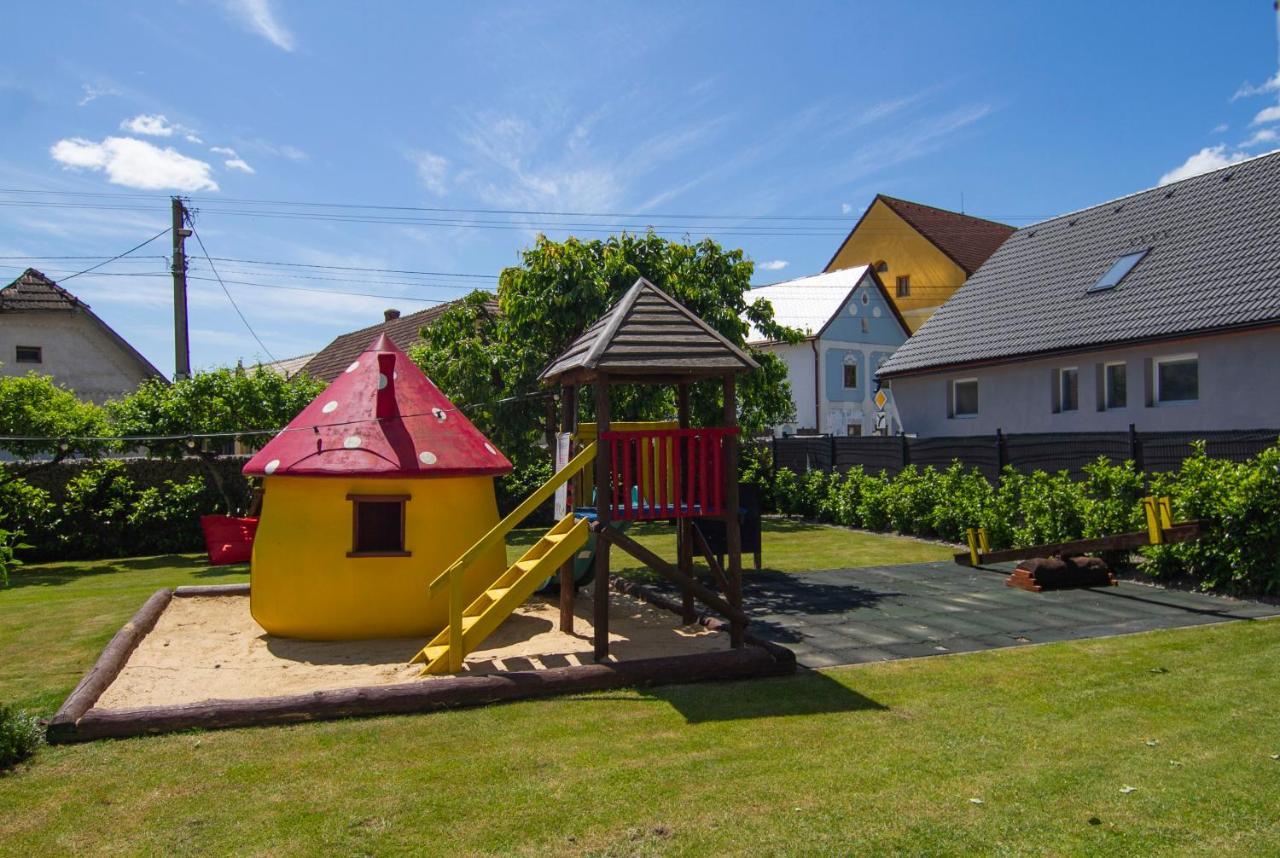 Apartmany Berries Valca Exterior photo