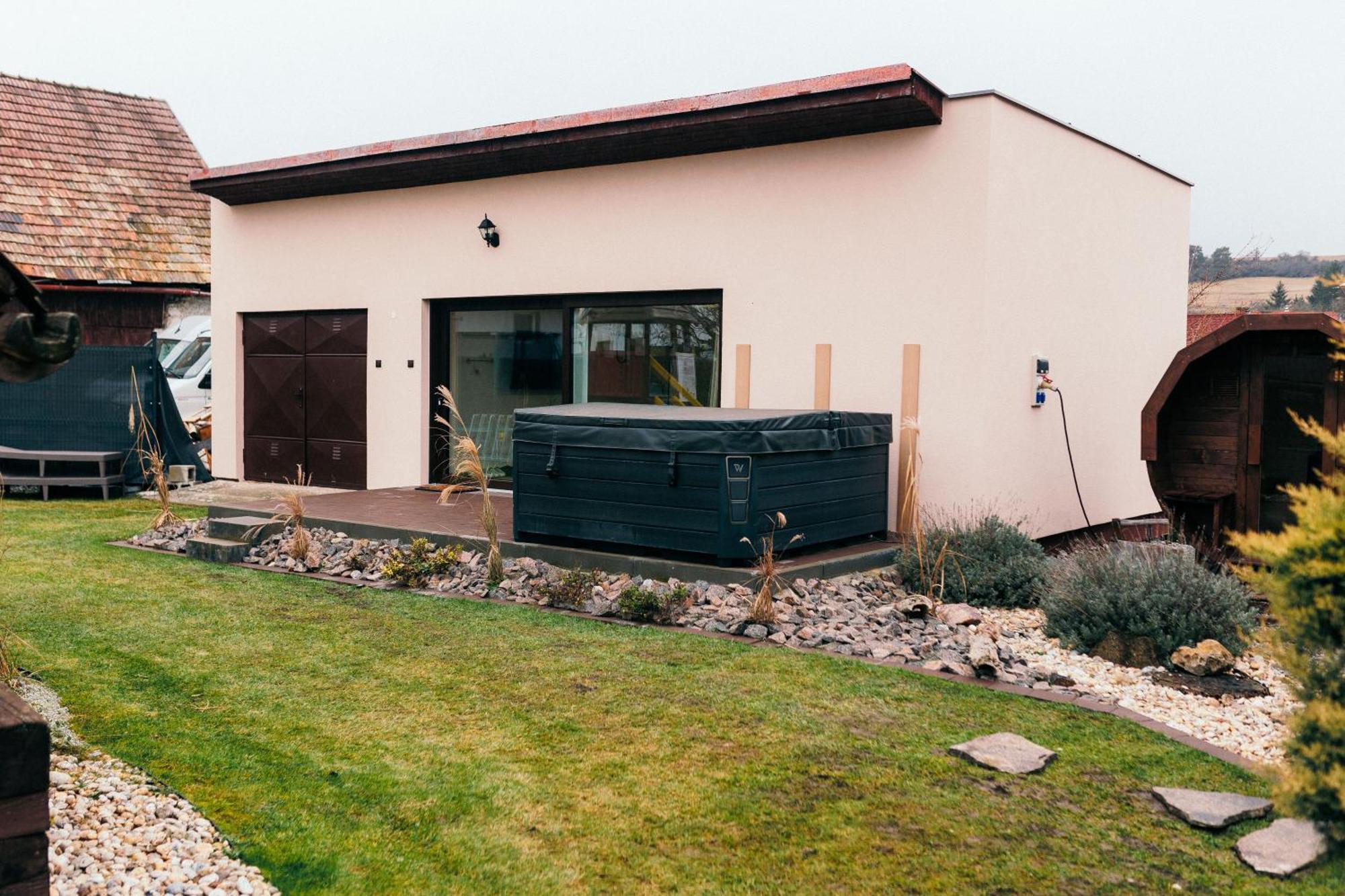 Apartmany Berries Valca Exterior photo